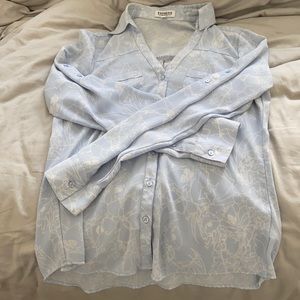 Women’s shirt
